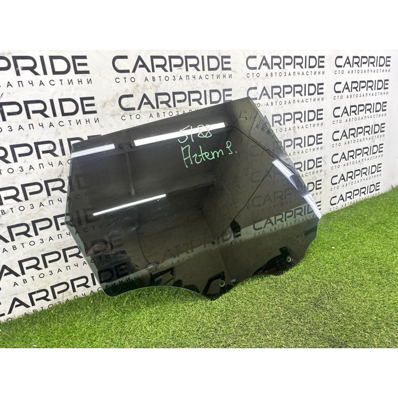 Стекло (кузов и элементы) LAND ROVER RANGE ROVER Sport L494 2016 3.0 Diesel LR043951