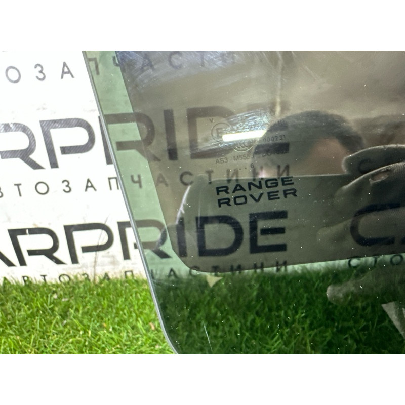 Стекло (кузов и элементы) LAND ROVER RANGE ROVER Sport L494 2016 3.0 Diesel LR043951