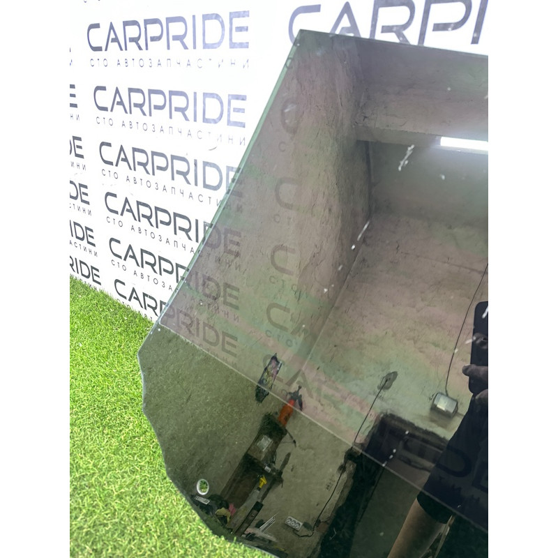 Стекло (кузов и элементы) LAND ROVER RANGE ROVER Sport L494 2016 3.0 Diesel LR043951