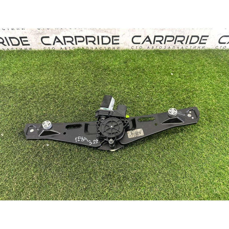 Механизм стеклоподъемника (кузов и элементы) BMW X1 E84 2014 2.0 51352990388