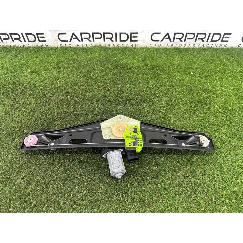 Механизм стеклоподъемника (кузов и элементы) BMW X1 E84 2014 2.0 51352990388