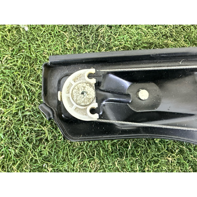 Механизм стеклоподъемника (кузов и элементы) BMW X1 E84 2014 2.0 51352990388