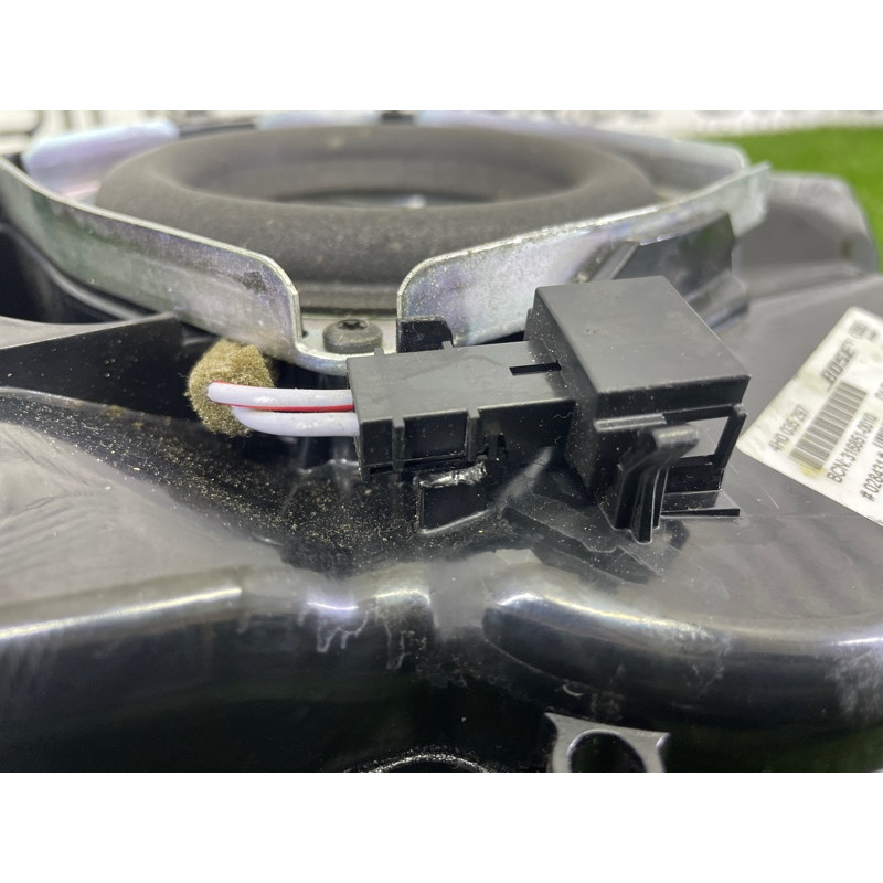 Динамик (электрика) AUDI A8 D4 2011 4.2 CDRA 4H0035297