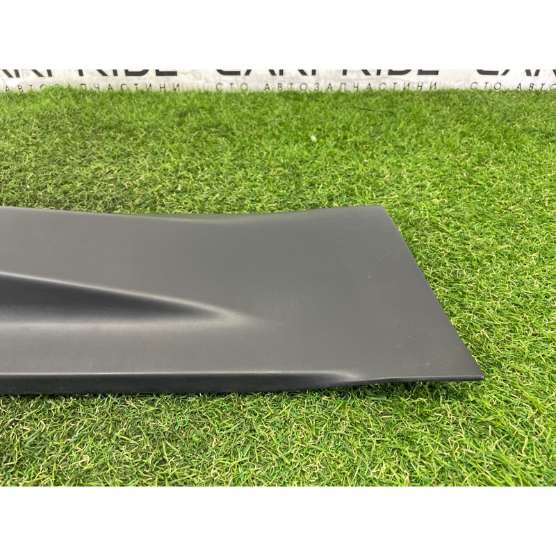 Накладка двери внешняя (кузов и элементы) LAND ROVER RANGE ROVER Sport L494 2016 3.0 Diesel LR077405