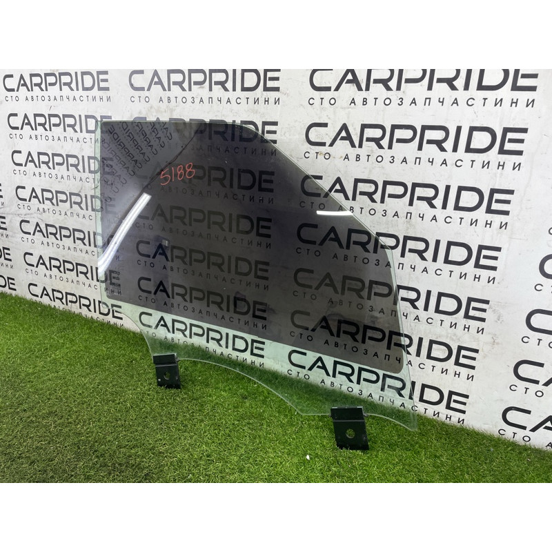 Стекло (кузов и элементы) LAND ROVER RANGE ROVER Sport L494 2016 3.0 Diesel LR043944