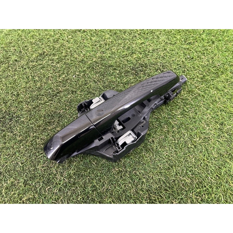 Ручка двери внешняя (кузов и элементы) LAND ROVER RANGE ROVER Sport L494 2016 3.0 Diesel LR061200