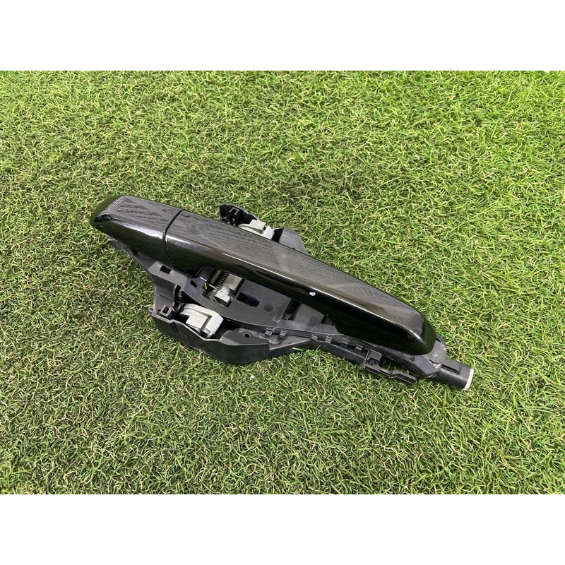 Ручка двери внешняя (кузов и элементы) LAND ROVER RANGE ROVER Sport L494 2016 3.0 Diesel LR061200