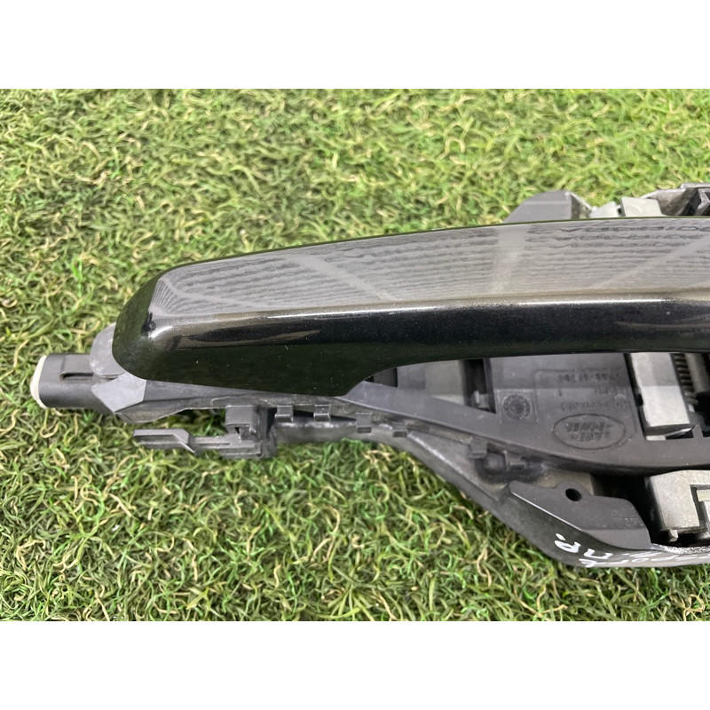 Ручка двери внешняя (кузов и элементы) LAND ROVER RANGE ROVER Sport L494 2016 3.0 Diesel LR061200