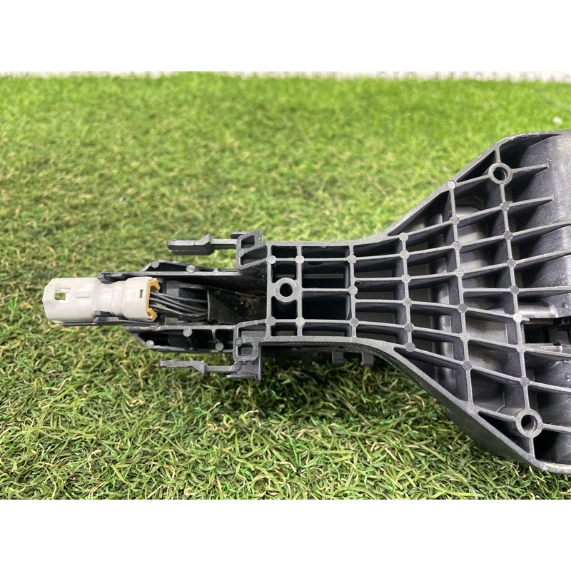 Ручка двери внешняя (кузов и элементы) LAND ROVER RANGE ROVER Sport L494 2016 3.0 Diesel LR061200