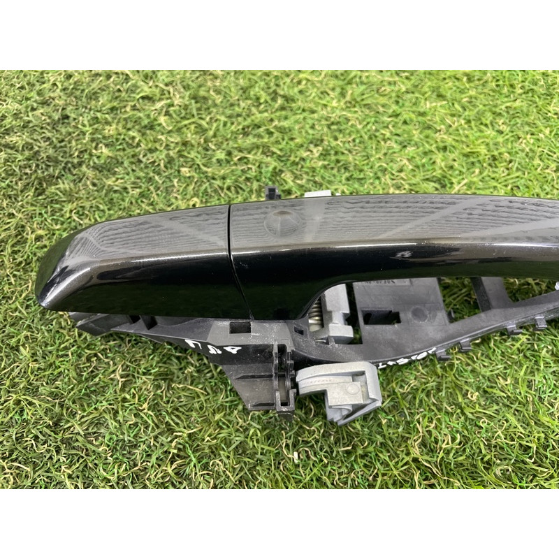 Ручка двери внешняя (кузов и элементы) LAND ROVER RANGE ROVER Sport L494 2016 3.0 Diesel LR061200