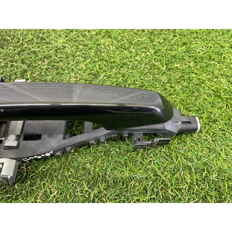 Ручка двери внешняя (кузов и элементы) LAND ROVER RANGE ROVER Sport L494 2016 3.0 Diesel LR061200