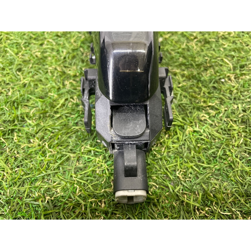 Ручка двери внешняя (кузов и элементы) LAND ROVER RANGE ROVER Sport L494 2016 3.0 Diesel LR061200