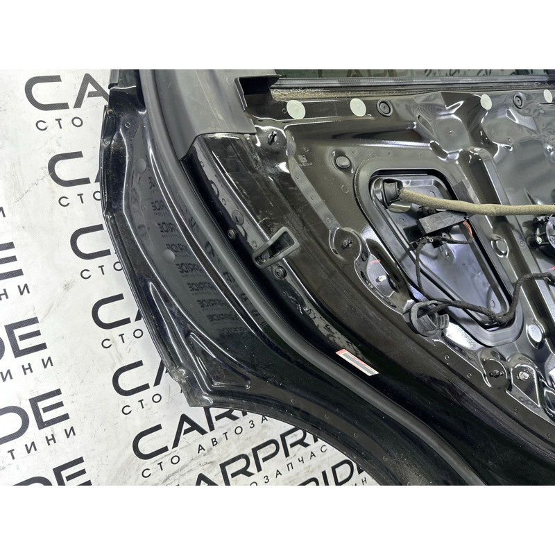 Дверь (наружные элементы кузова) AUDI Q7 4M 2017 3.0 CREC 4M0833051E