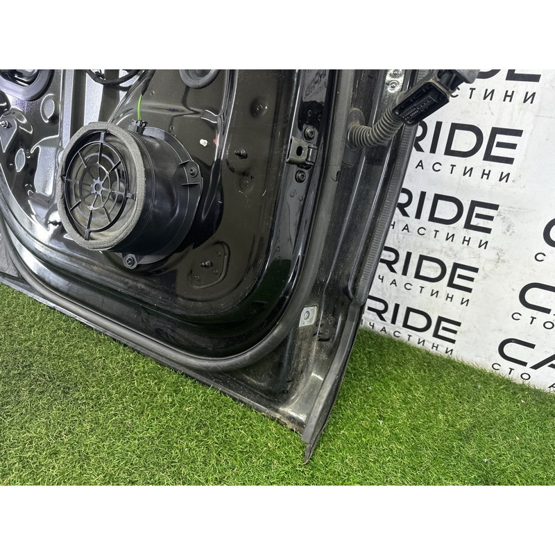 Дверь (наружные элементы кузова) AUDI Q7 4M 2017 3.0 CREC 4M0833051E