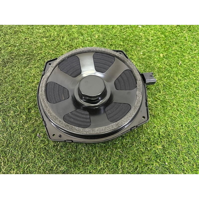 Динамик (электрика) LAND ROVER RANGE ROVER Sport L494 2016 3.0 Diesel LR078623