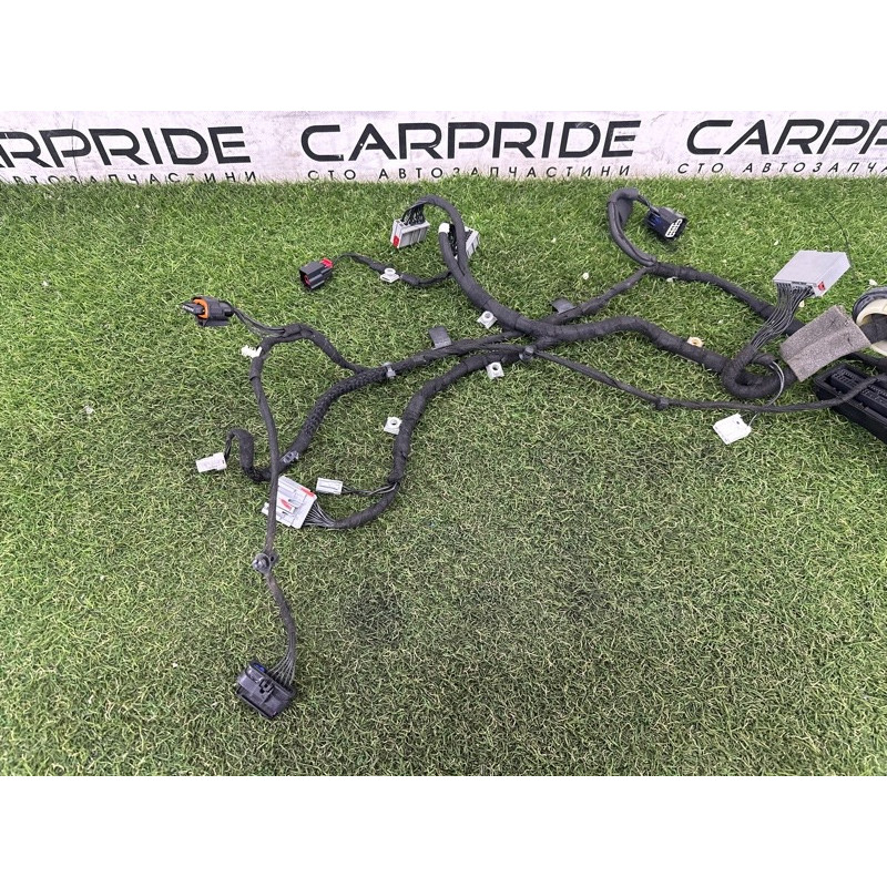 Проводка дверная (электрика) LAND ROVER RANGE ROVER Sport L494 2016 3.0 Diesel LR090148