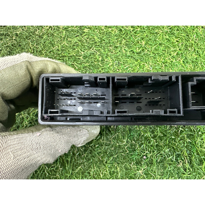 Блок управления сиденьем (электрика / блоки управления) AUDI Q7 4M 2017 3.0 TFSi 4M1959760