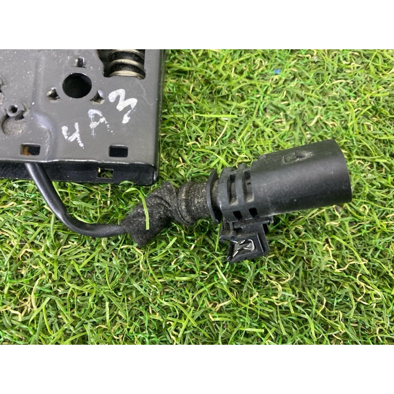 Замок капота (кузов и элементы) AUDI A3 8V 2016 1.8 CNSB 8V0823509