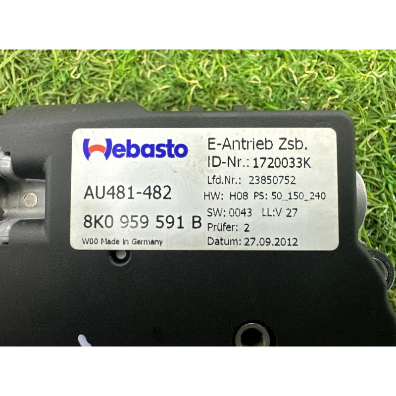 Мотор люка (електрика) AUDI A4 B8 2013 2.0 TFSI 8K0959591B