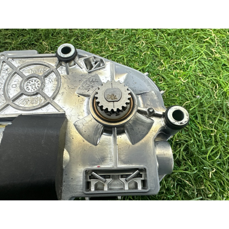 Мотор люка (электрика) AUDI A4 B8 2013 2.0 TFSI 8K0959591B