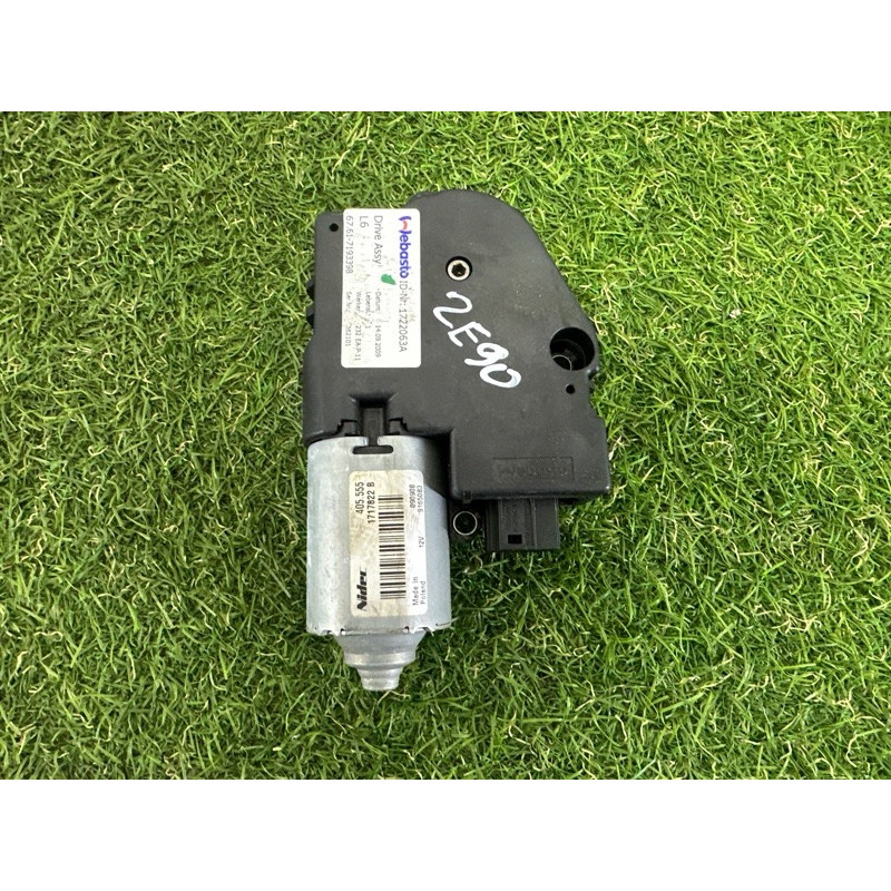 Мотор люка (электрика) BMW 3-series E90 2010 3.0 N54 67616922257