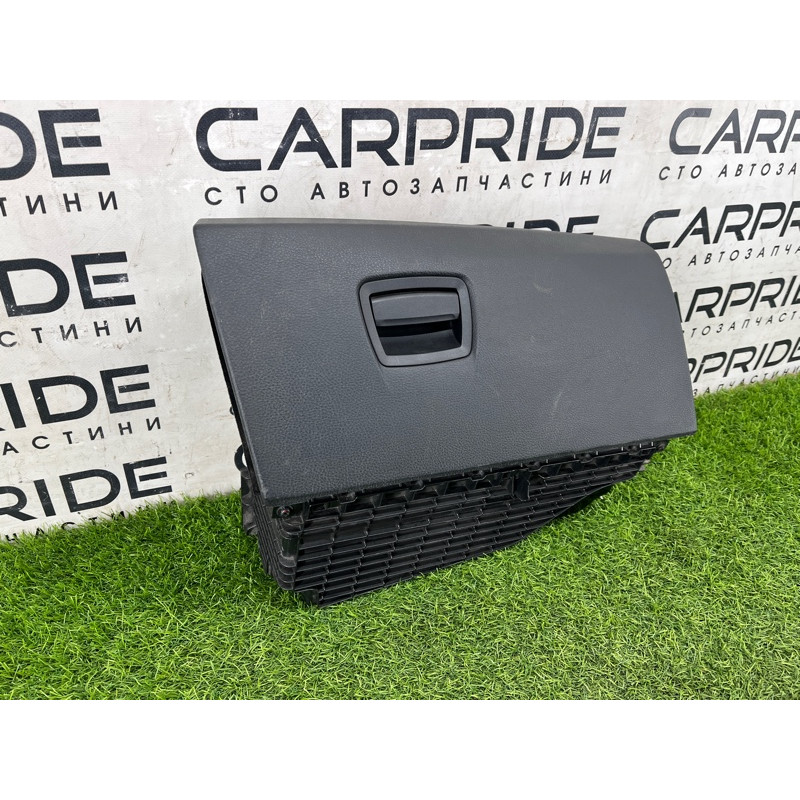 Бардачок (салон) BMW 5-series F10 2013 N47D20 51169166683