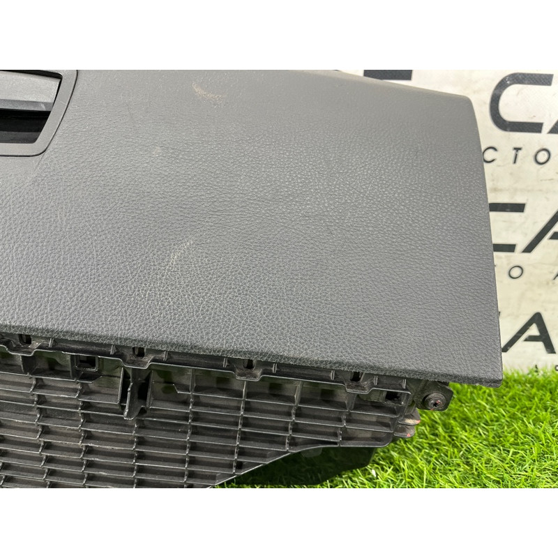 Бардачок (салон) BMW 5-series F10 2013 N47D20 51169166683