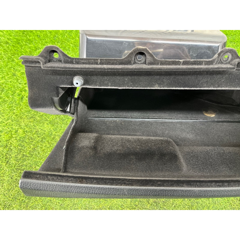 Бардачок (салон) BMW 5-series F10 2013 N47D20 51169166683