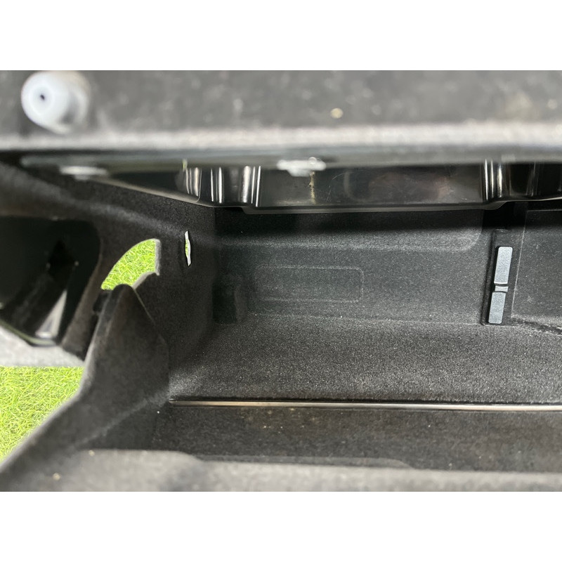 Бардачок (салон) BMW 5-series F10 2013 N47D20 51169166683