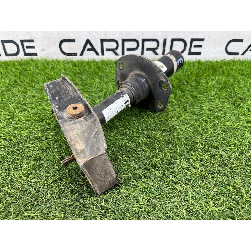 Кронштейн усилителя бампера (стекла и зеркала) BMW 3-series E36 51118119257