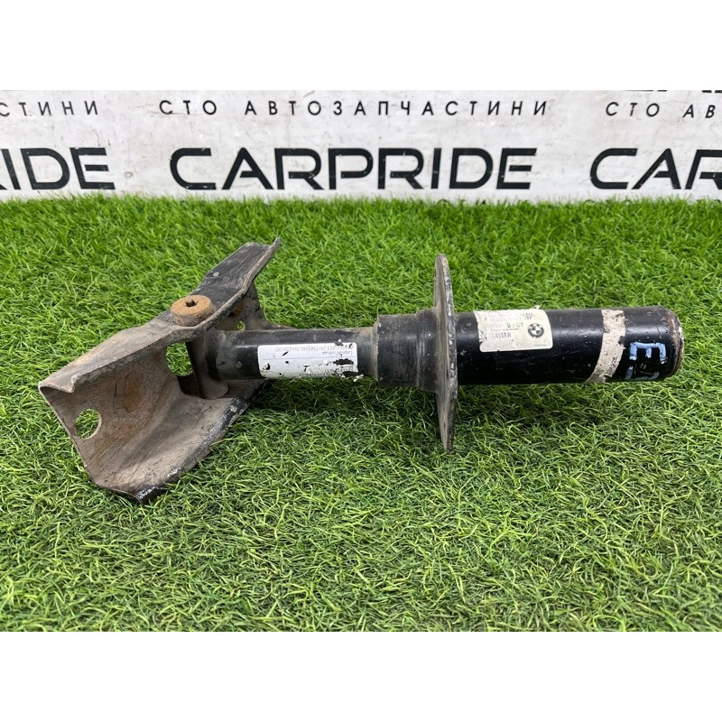 Кронштейн усилителя бампера (стекла и зеркала) BMW 3-series E36 51118119257