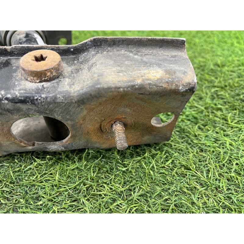 Кронштейн усилителя бампера (стекла и зеркала) BMW 3-series E36 51118119257