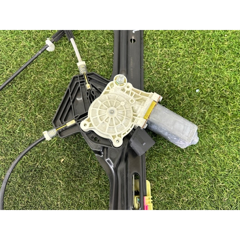 Механизм стеклоподъемника с мотором (кузов и элементы) BMW X5 F15 2015 4.4 51337286483