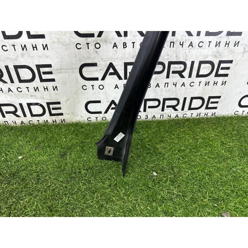 Молдинг стекла внутренний (наружные элементы кузова) BMW X5 F15 2015 4.4 51337395383