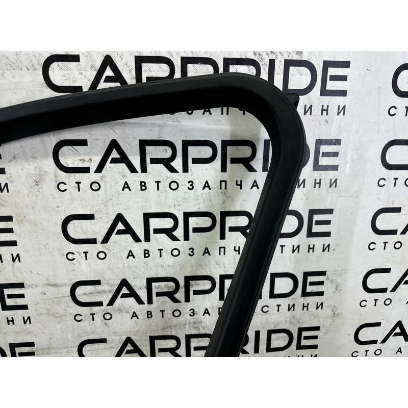 Молдинг стекла внутренний (наружные элементы кузова) BMW X5 F15 2015 4.4 51337395384