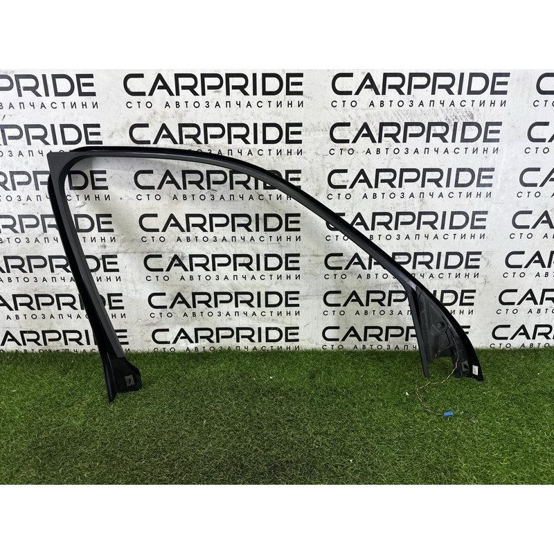 Молдинг стекла внутренний (наружные элементы кузова) BMW X5 F15 2015 4.4 51337395384