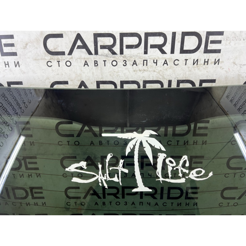 Скло кришки багажника (скло та дзеркала) Jeep Grand Cherokee WK2 2017 3.6 68211614AA