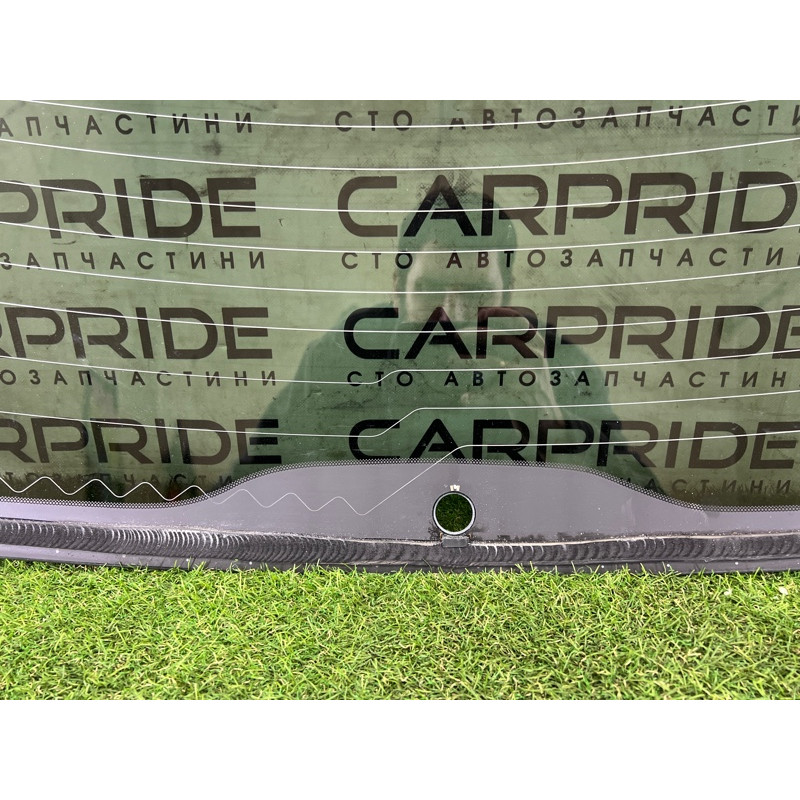 Скло кришки багажника (скло та дзеркала) Jeep Grand Cherokee WK2 2017 3.6 68211614AA