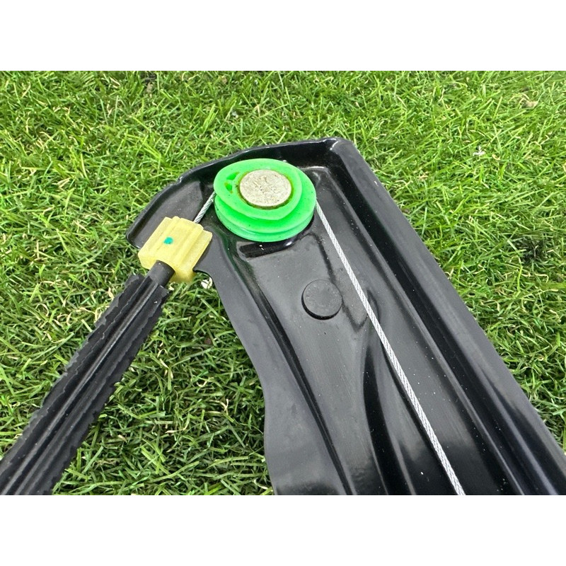 Механизм стеклоподъемника с мотором (кузов и элементы) BMW X5 F15 2015 4.4 51337286484