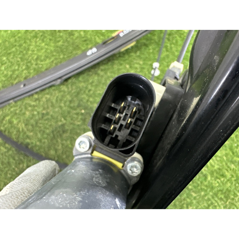 Механизм стеклоподъемника с мотором (кузов и элементы) BMW X5 F15 2015 4.4 51337286484