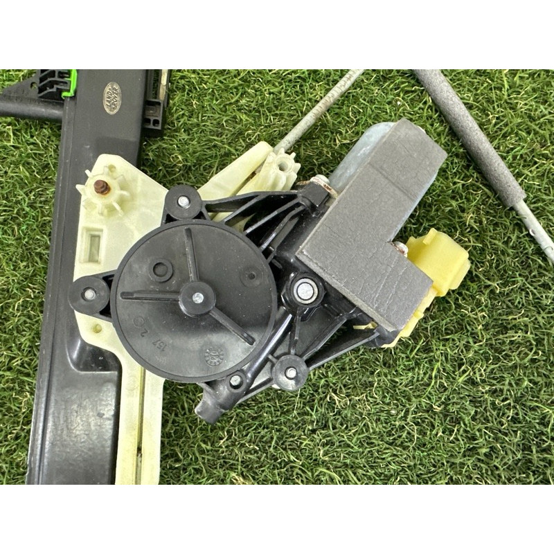 Механизм стеклоподъемника с мотором (кузов и элементы) LAND ROVER RANGE ROVER Sport L494 2016 3.0 Diesel LR077817