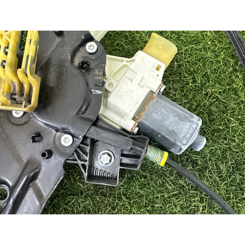 Механизм стеклоподъемника с мотором (кузов и элементы) BMW 7-series F01 2011 3.0 N54 51337182106