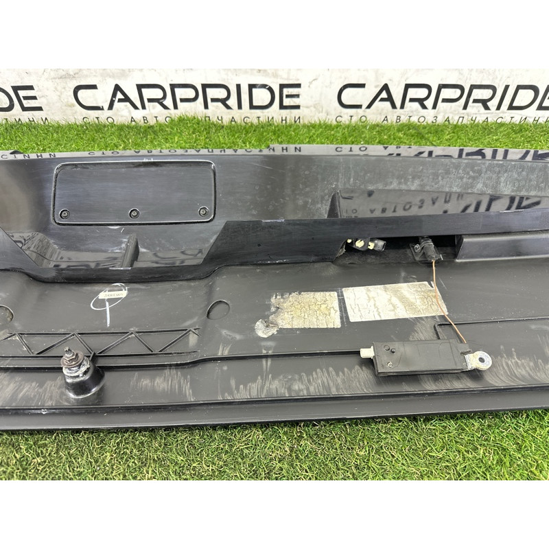 Спойлер (кузов и элементы) LAND ROVER RANGE ROVER Sport L494 2016 3.0 Diesel LR070973