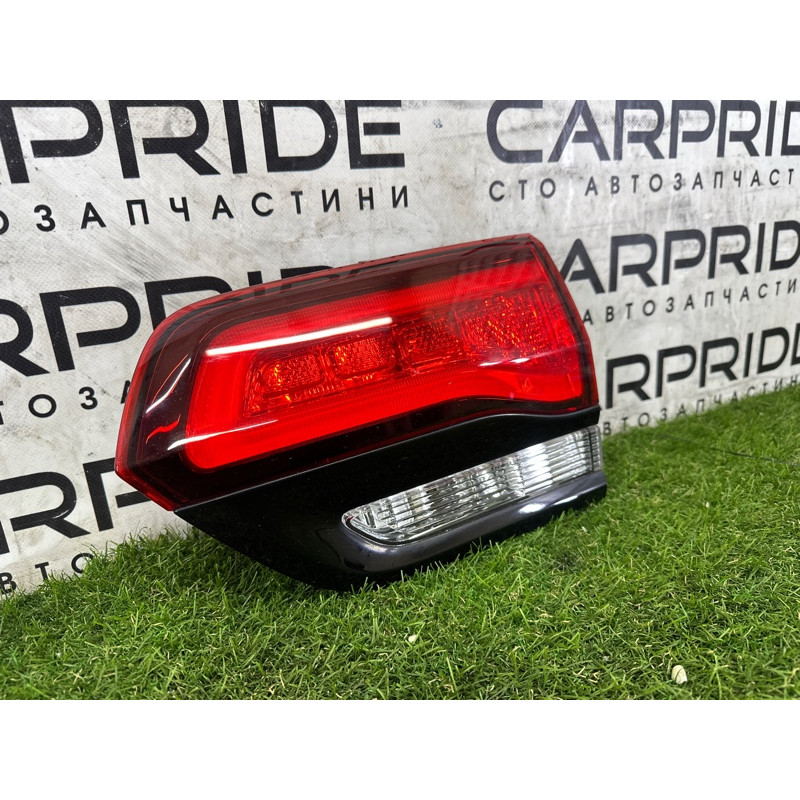 Задний фонарь (оптика) Jeep Grand Cherokee WK2 2018 3.6 68142944AF