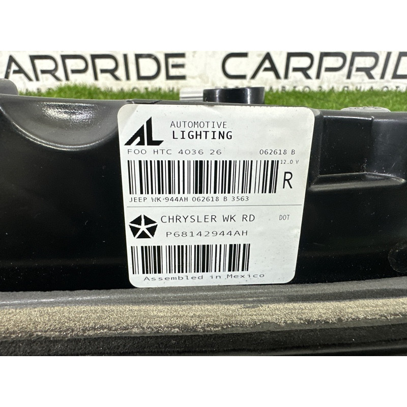 Задний фонарь (оптика) Jeep Grand Cherokee WK2 2018 3.6 68142944AF