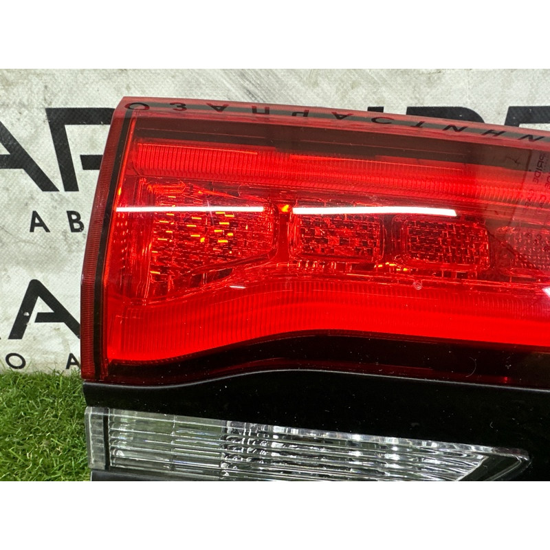 Задний фонарь (оптика) Jeep Grand Cherokee WK2 2018 3.6 68142945AF