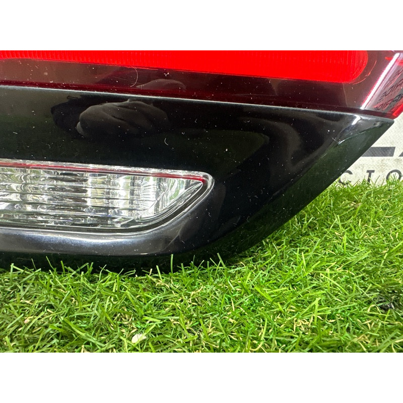 Задний фонарь (оптика) Jeep Grand Cherokee WK2 2018 3.6 68142945AF