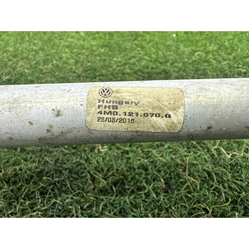 Трубка системы охлаждения (система охлаждения) AUDI Q7 4M 2017 3.0 TFSi 4M0121070G