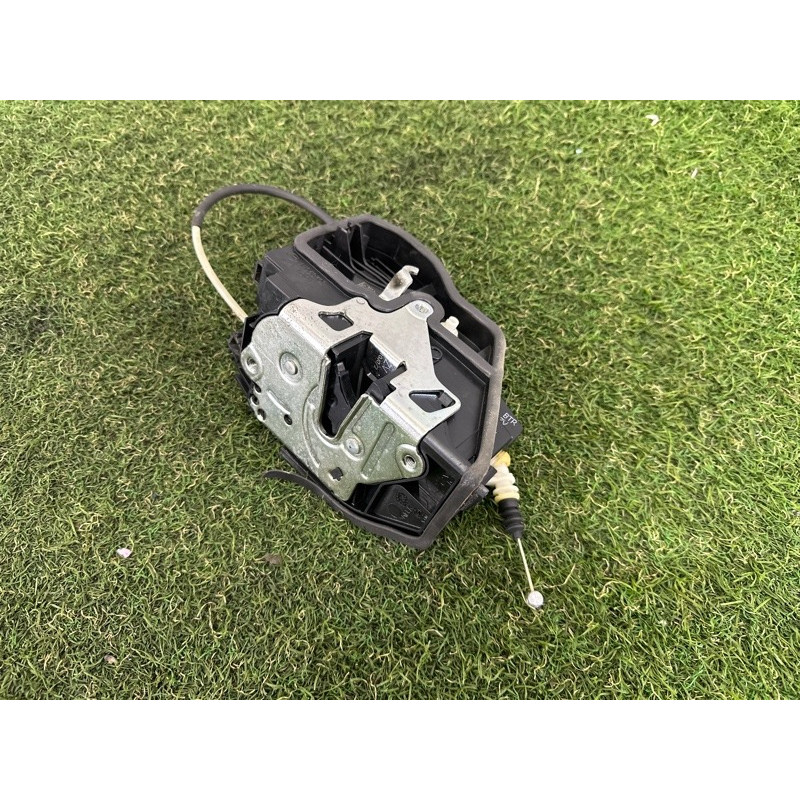 Замок двери (кузов и элементы) BMW 7-series F01 2011 3.0 N54 51217229458