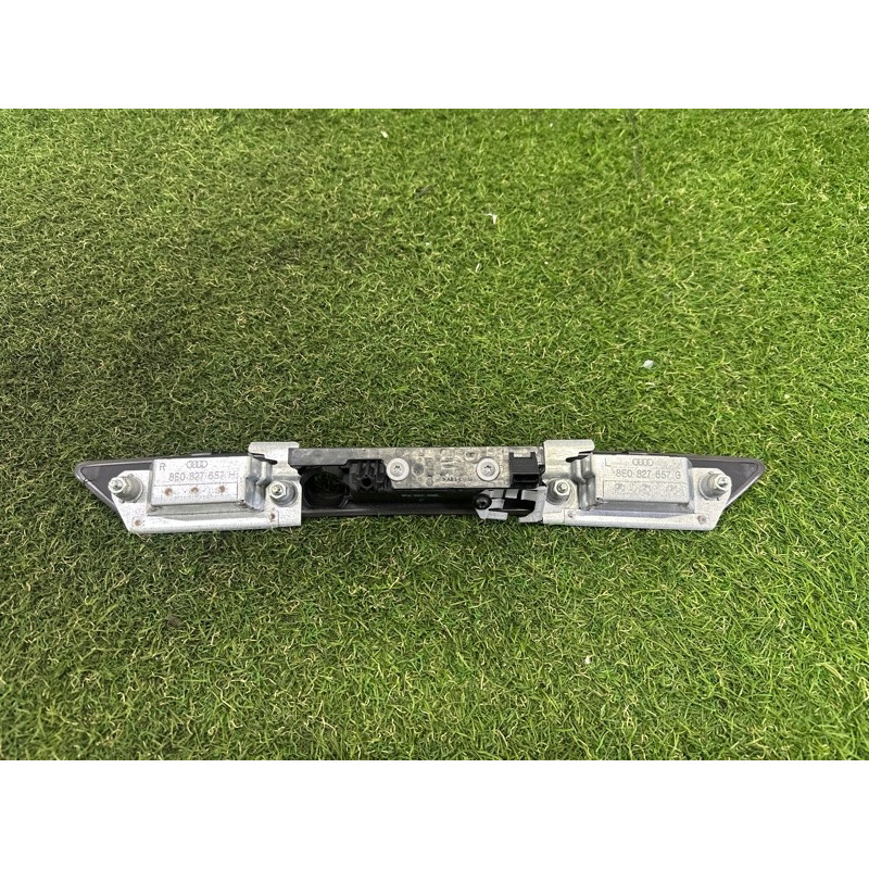 Панель підсвітки номера (кузов і елементи) AUDI A8 D4 2011 4.2 CDRA 4E0827574H3FZ